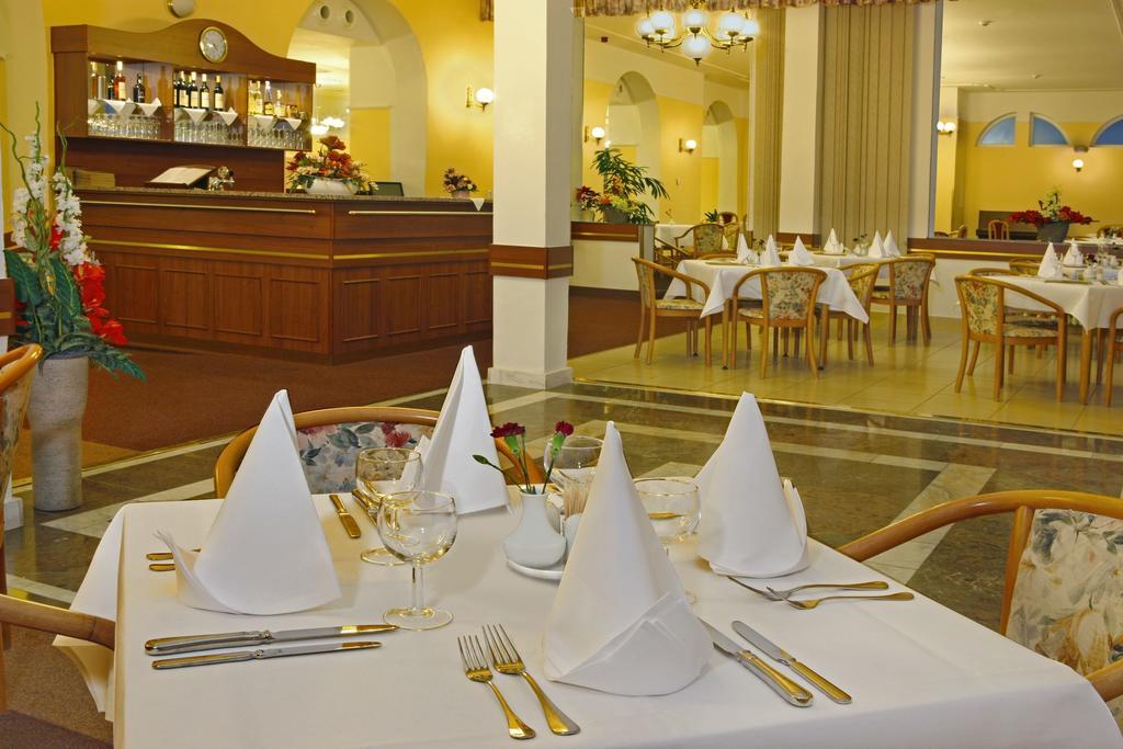 Ensana Vltava Hotel Mariánské Lázně Екстериор снимка