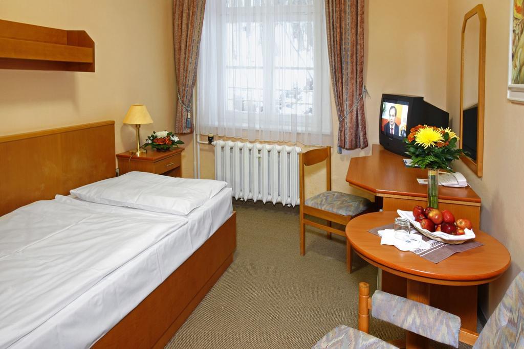 Ensana Vltava Hotel Mariánské Lázně Стая снимка