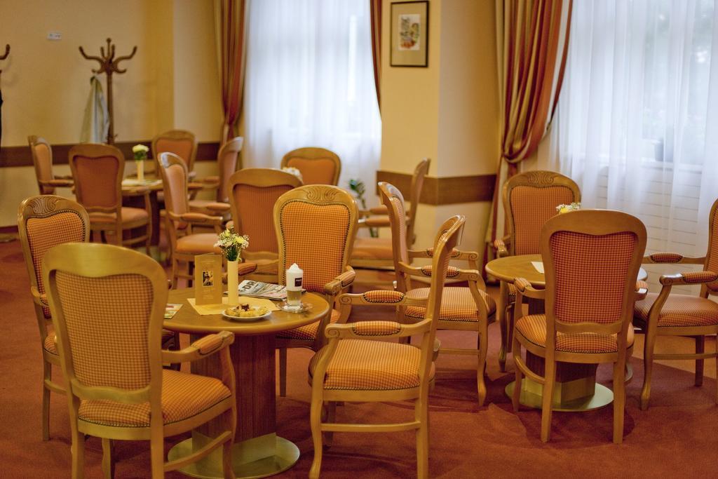 Ensana Vltava Hotel Mariánské Lázně Екстериор снимка