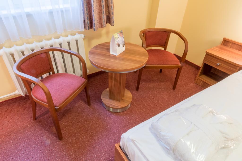 Ensana Vltava Hotel Mariánské Lázně Екстериор снимка